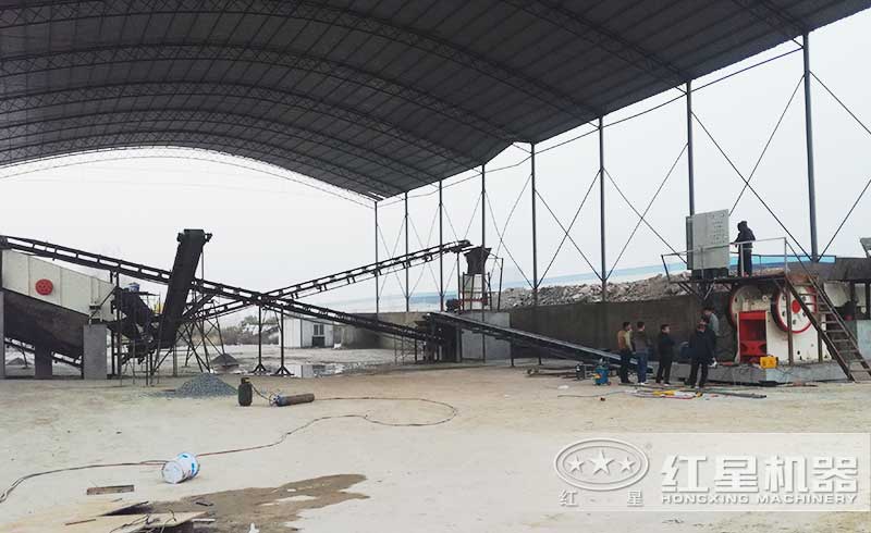 河南洛阳某固定式制砂现场